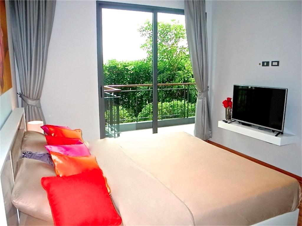 เอมเมอรัล ป่าตอง 1 เบดรูม โมเดิล อาร์พาร์ทเม้าท์ # 109 Apartment Patong ภายนอก รูปภาพ